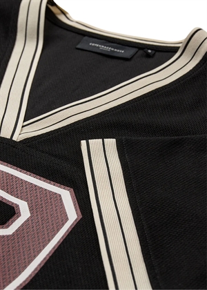 Adia football tee Black Copenhagen Muse 